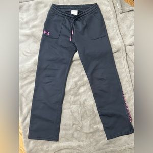 New without tags girls Under Armour sweatpants, size ylg